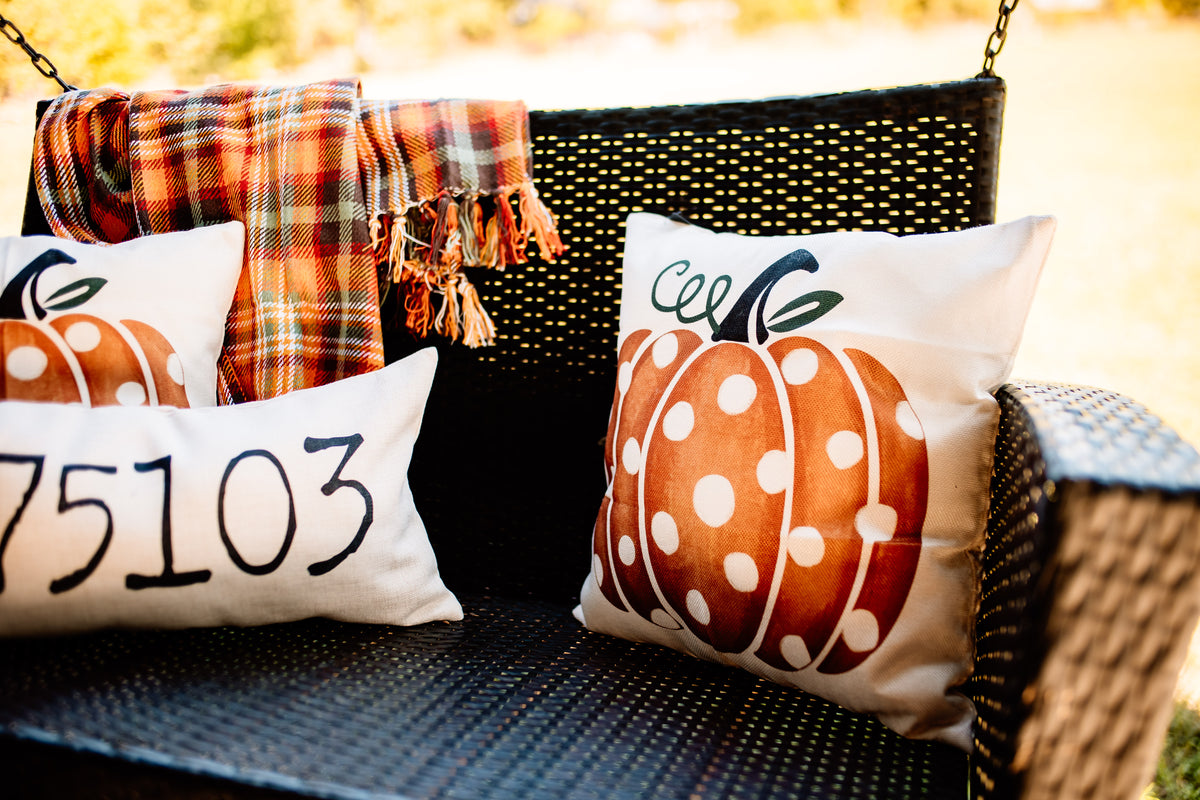 polka dot pumpk pillow